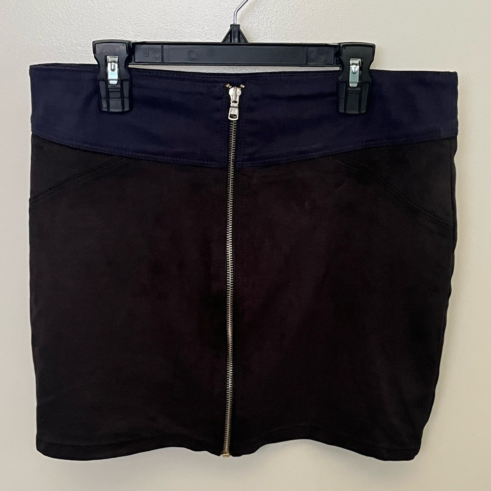 Zara Zipper suede Skirt